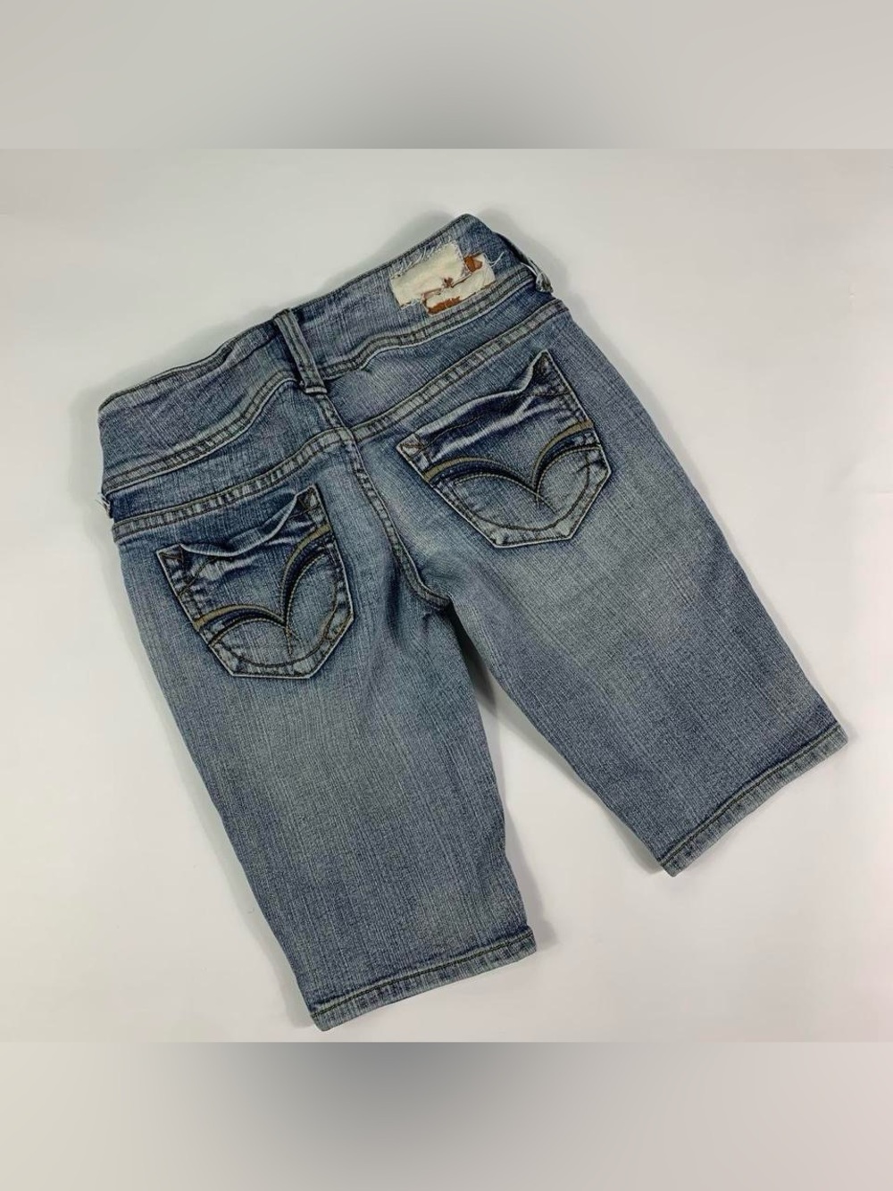 Bongo Low Rise Denim Bermuda Shorts Size 1 2000s